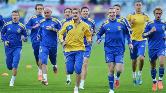 La selección ucraniana en una sesión de entrenamiento